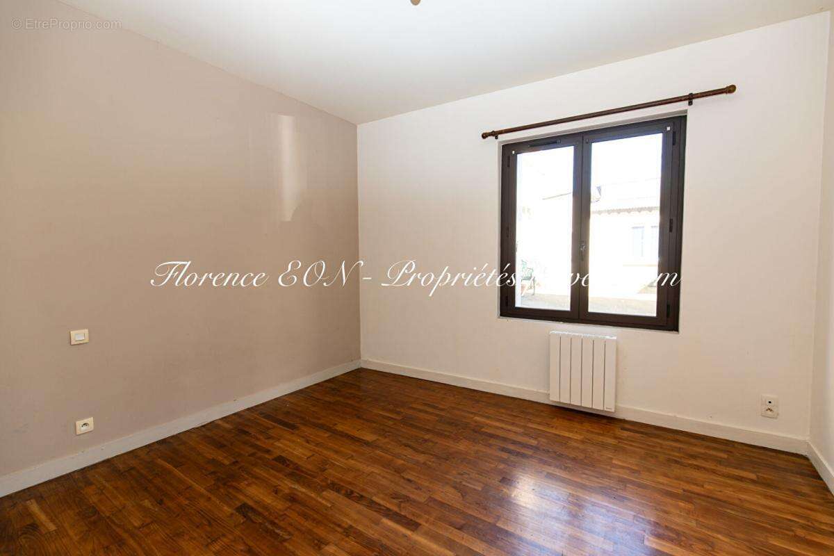 Appartement à BAIS