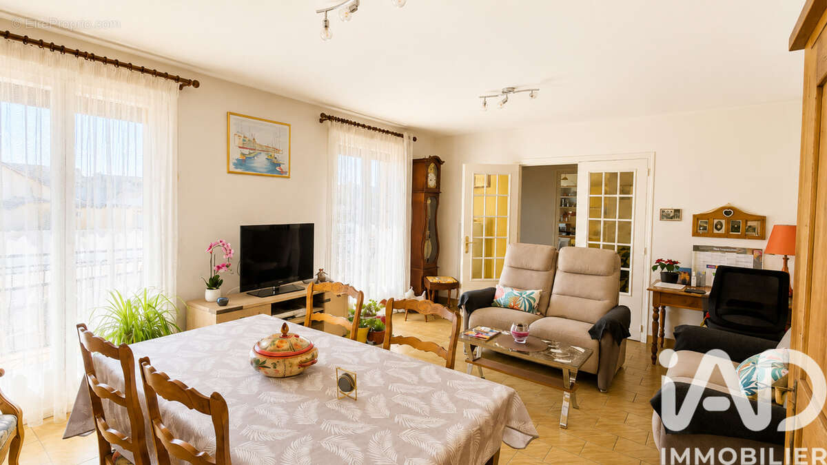 Photo 4 - Maison à BLANZY