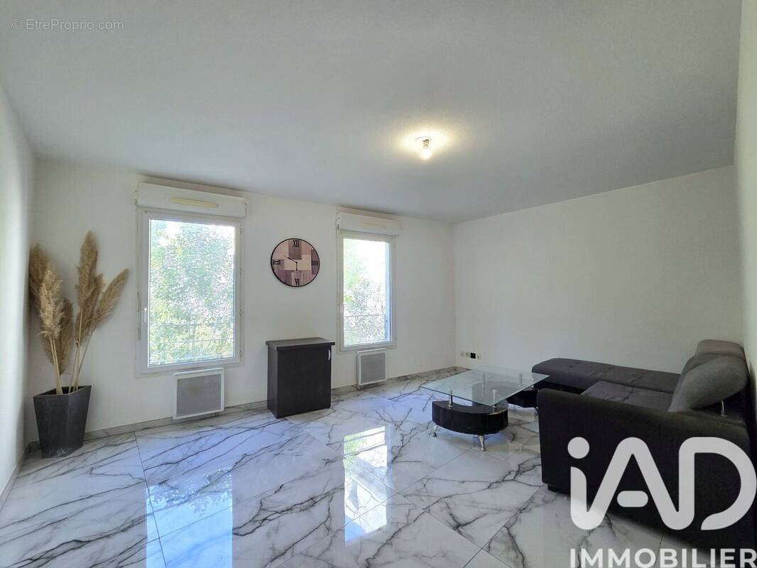 Photo 1 - Appartement à NIMES