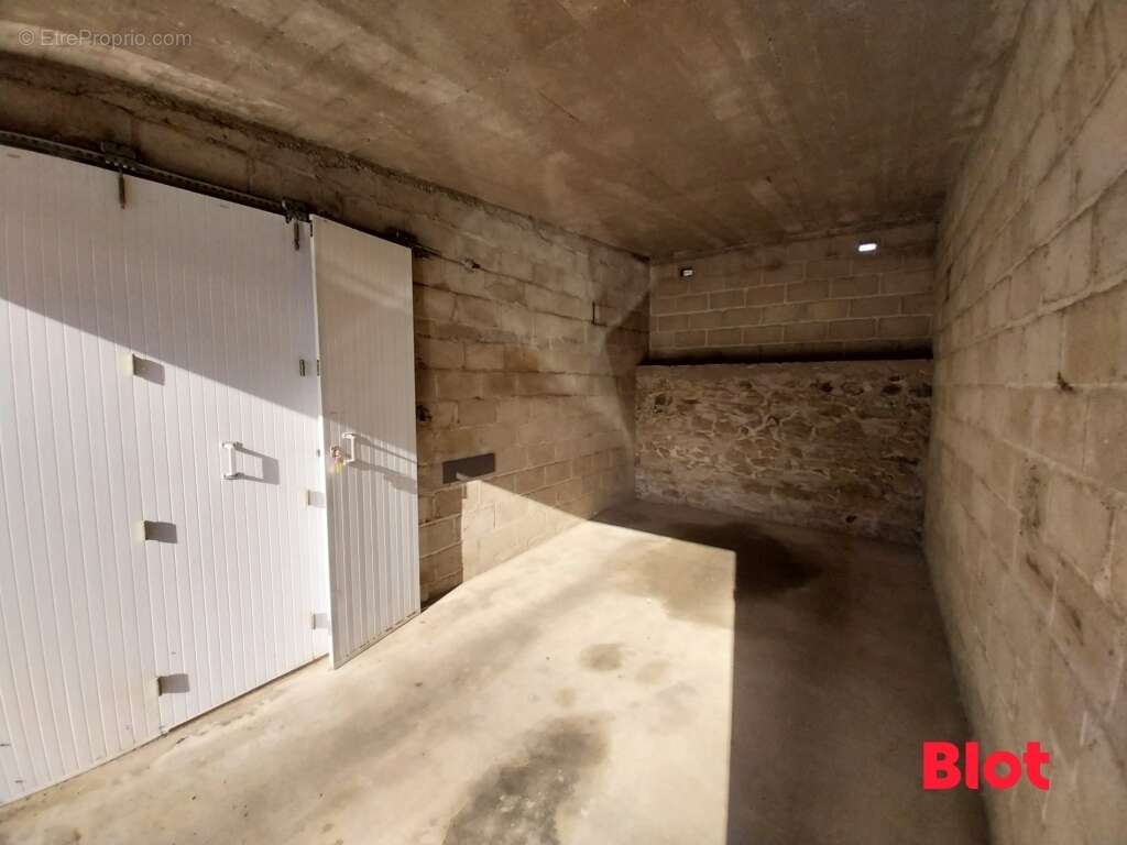 Parking à SAINT-MALO