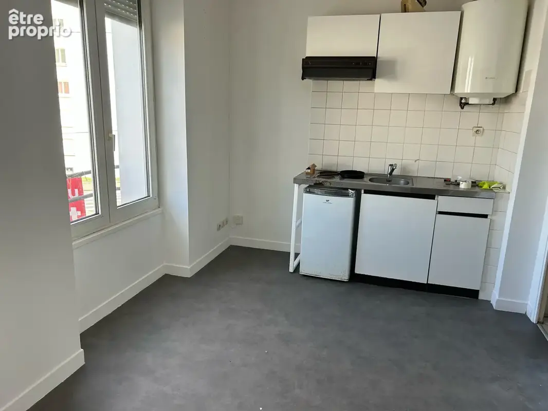 Appartement 1 pièce 15 m² à vendre à Brest (29200) - photo 2
