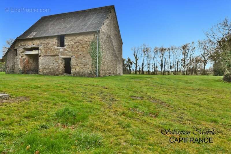 Maison rénovée + ancienne maison + (granges, écurie, étable)  LES PAS-PONTORSON (50) en Baie du Mont Saint Michel - photo 22
