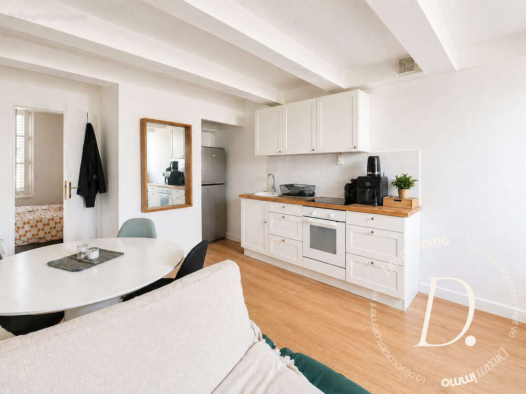 Appartement à HYERES