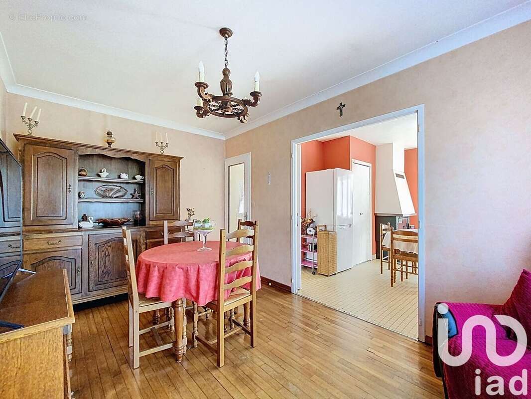 Photo 4 - Maison à COETLOGON