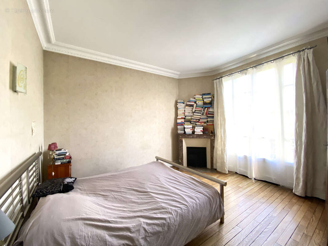 Maison à CHENNEVIERES-SUR-MARNE