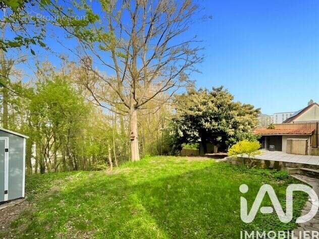 Maison 135 m² à Nemours  - photo 2