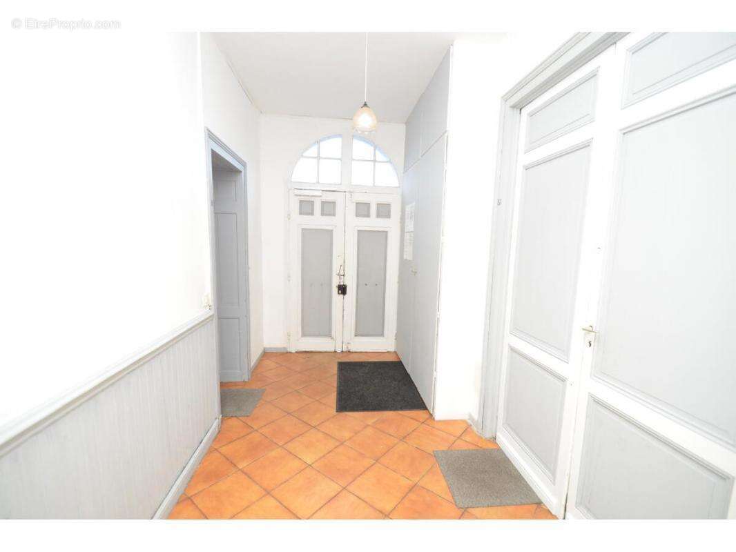 Appartement à MOULIN-NEUF