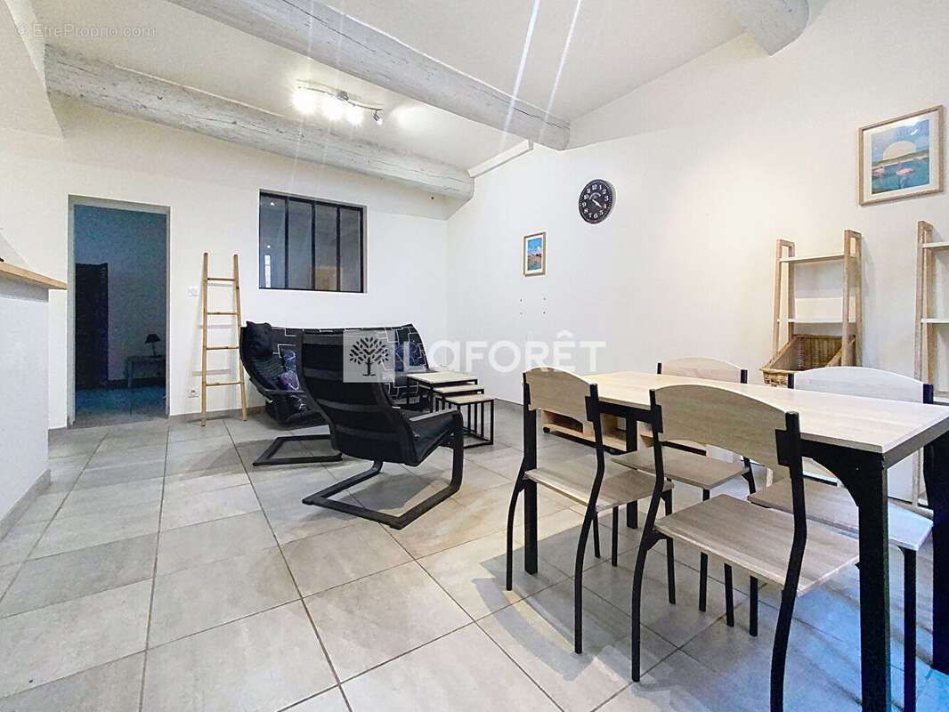 Appartement à NIMES