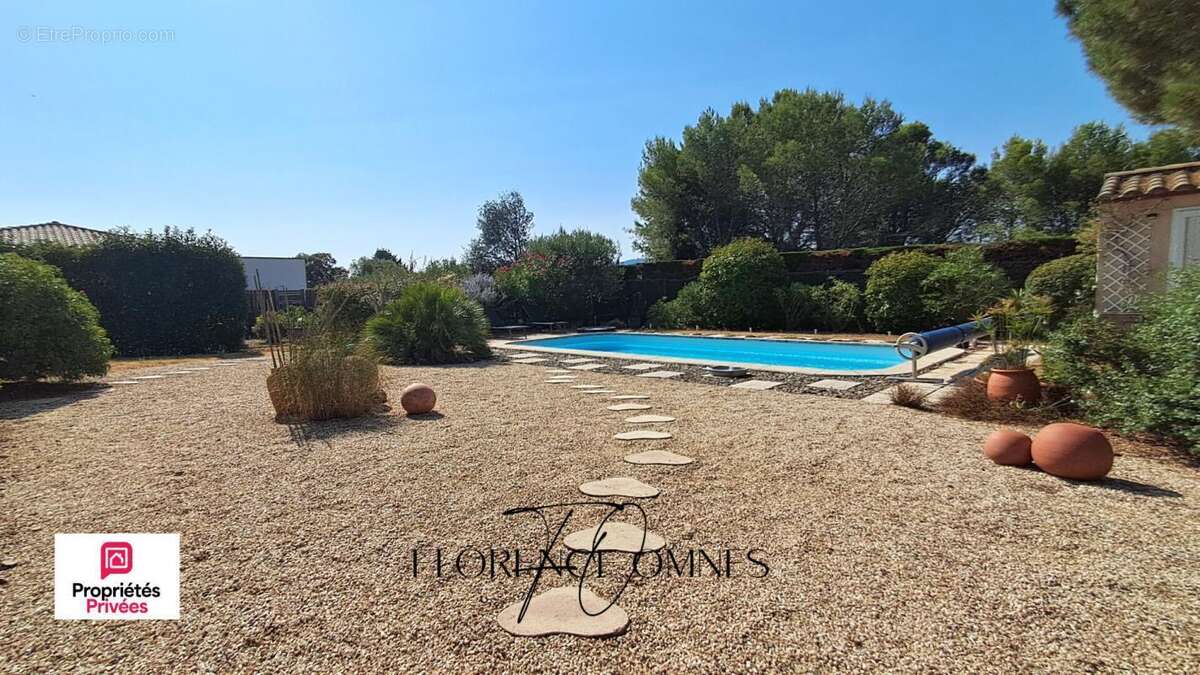 TREBES Villa d'exception avec appartement indépendant, piscine et parc arboré de 2 065 m² - photo 4