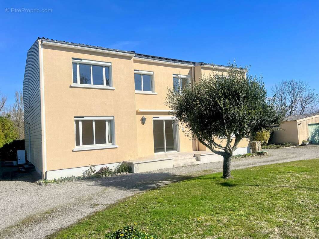 Maison à LERAN