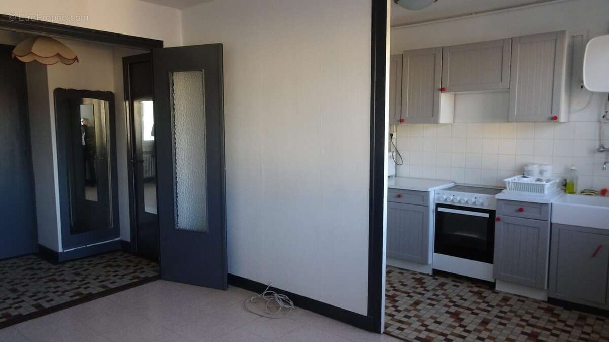 Appartement à SAINT-ETIENNE