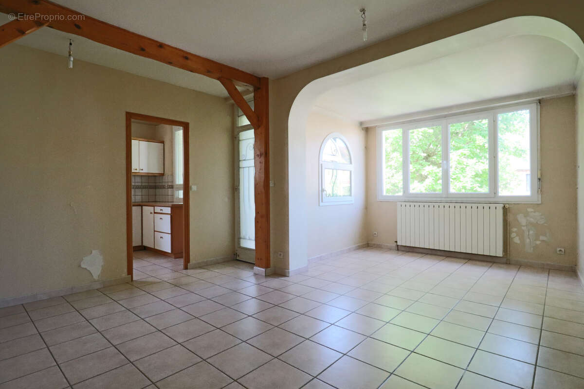 Maison à LES PAVILLONS-SOUS-BOIS