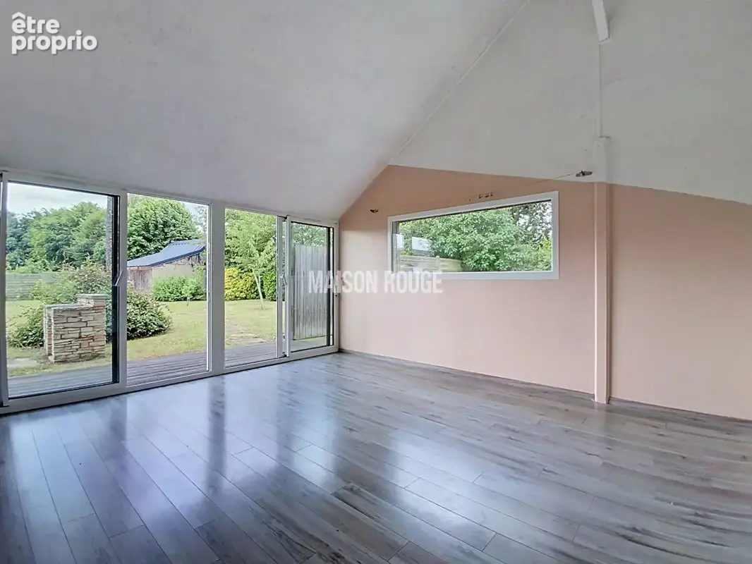 Le charme authentique et les volumes généreux qui font la différence - Maison à proximité du bourg de Yffiniac - photo 6