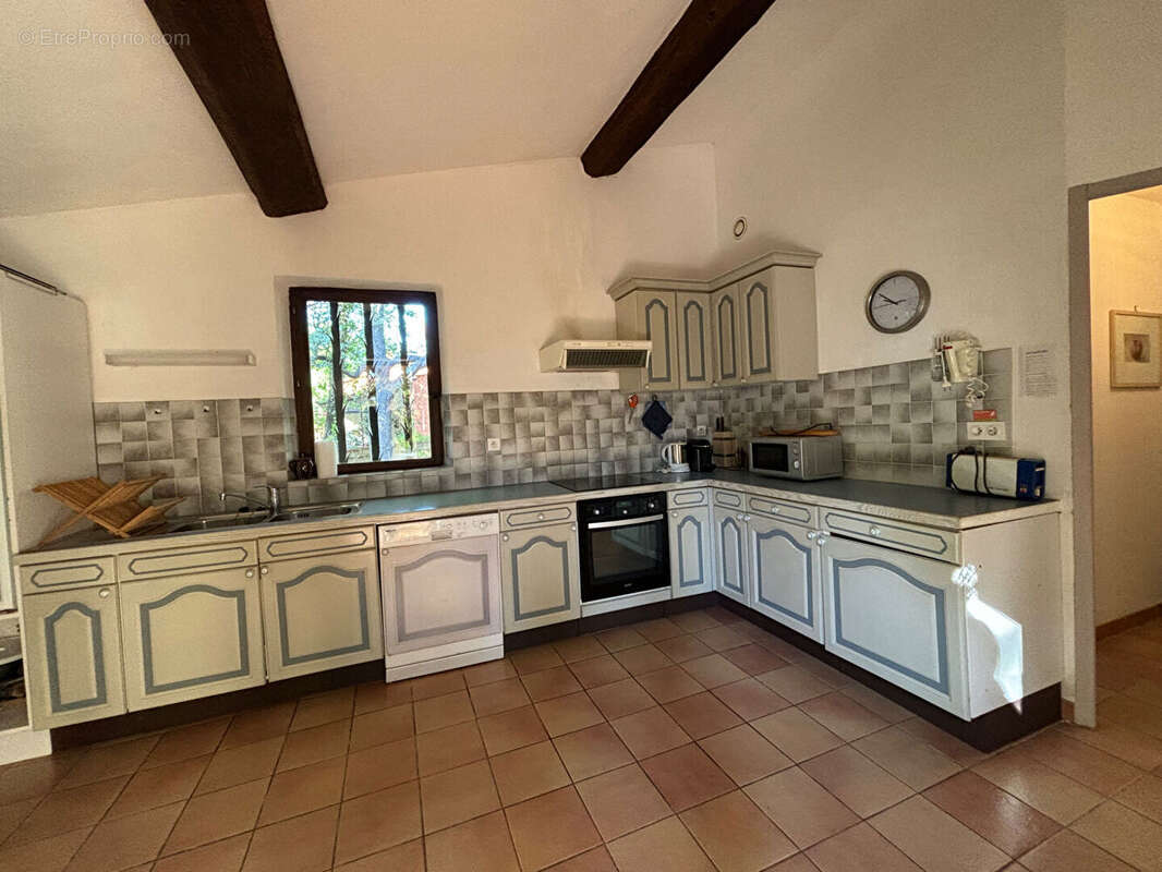 Maison à ROUSSILLON