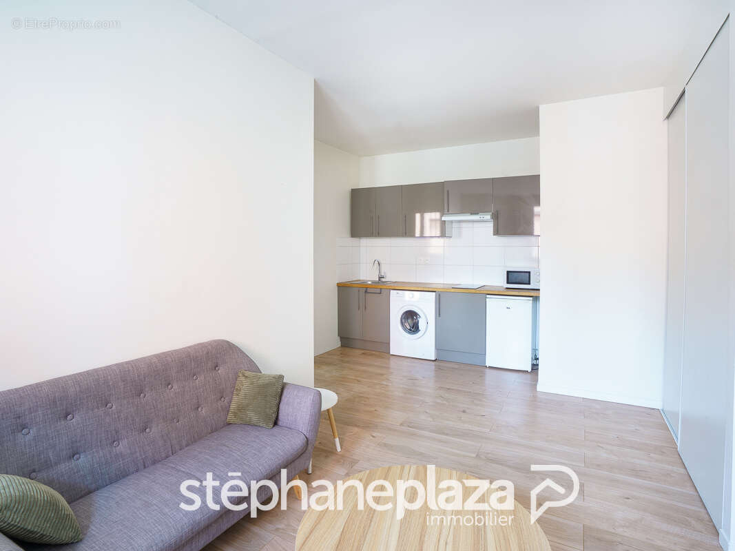Appartement à SAINT-LAURENT-SUR-SAONE