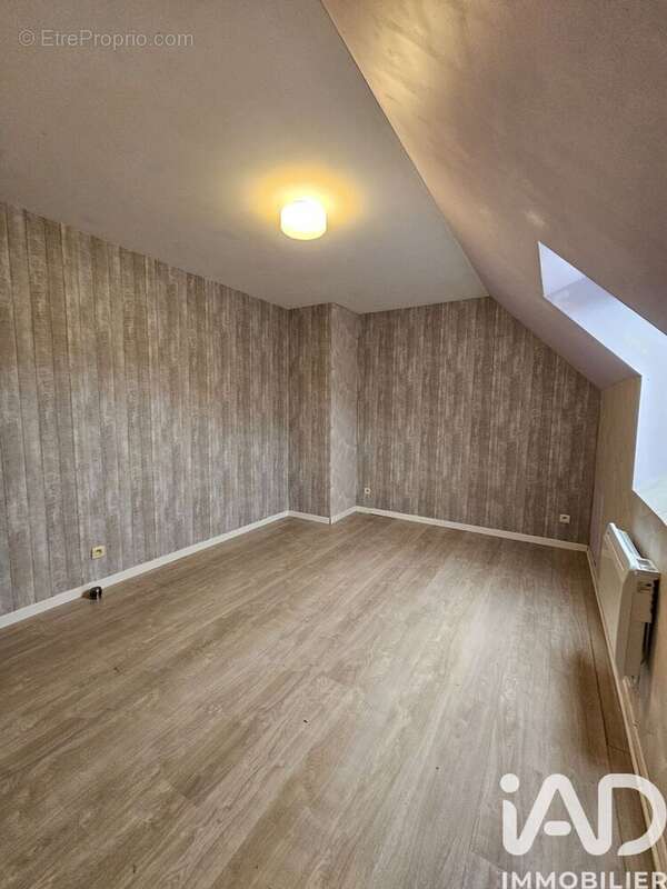 Photo 8 - Maison à CRECY-LA-CHAPELLE