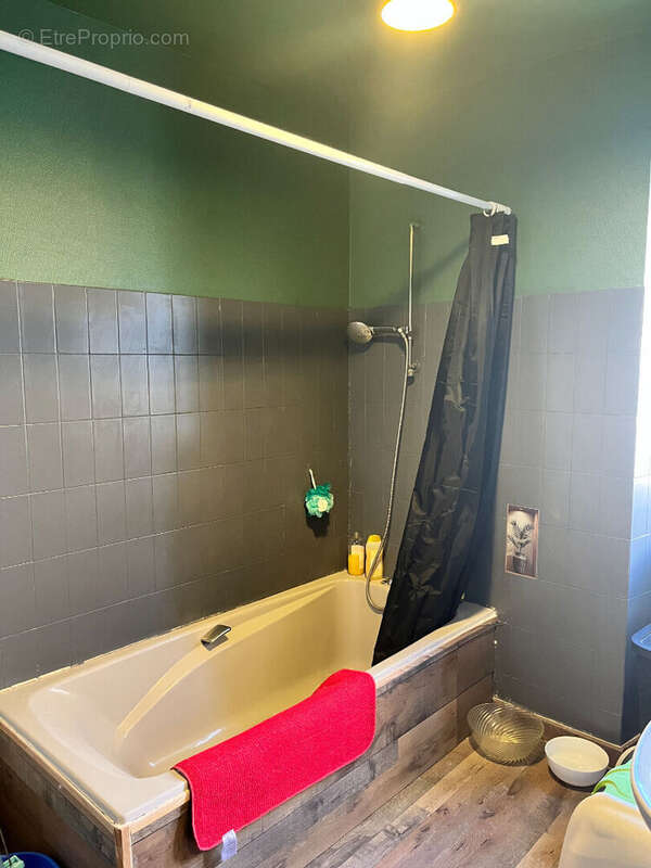 Maison à LAGARDE-ENVAL