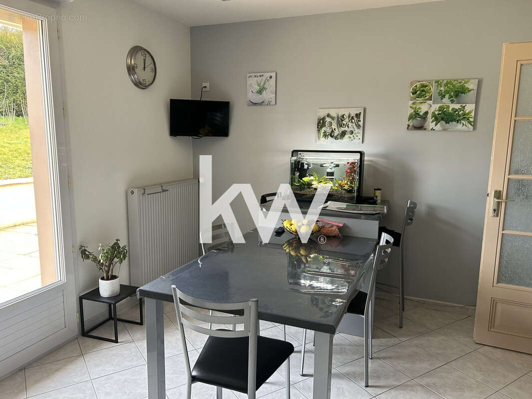 Maison 120 m² à Colombe-Les-Vesoul  - photo 6