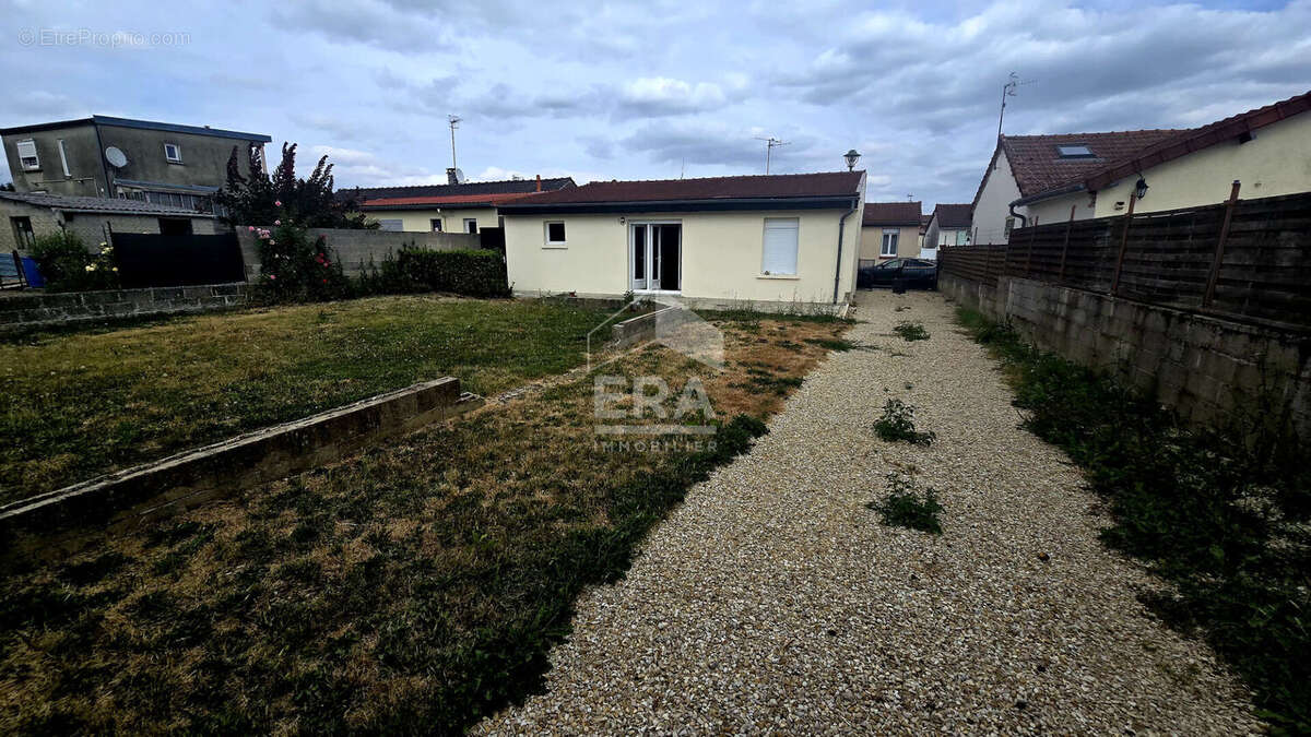 Maison 81m² à bobigny - photo 2