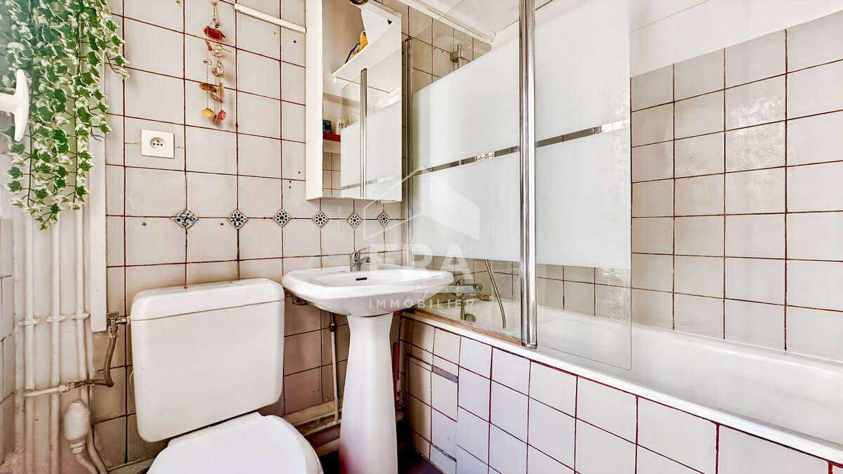 Appartement à PARIS-11E