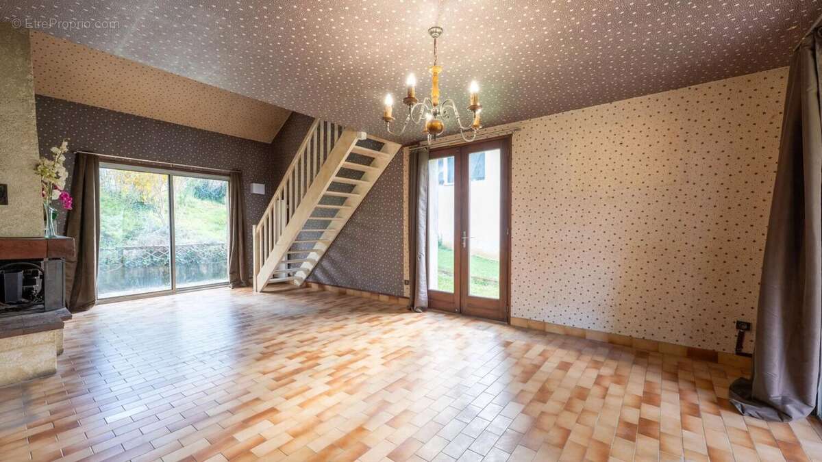 Maison à SOUILLAC