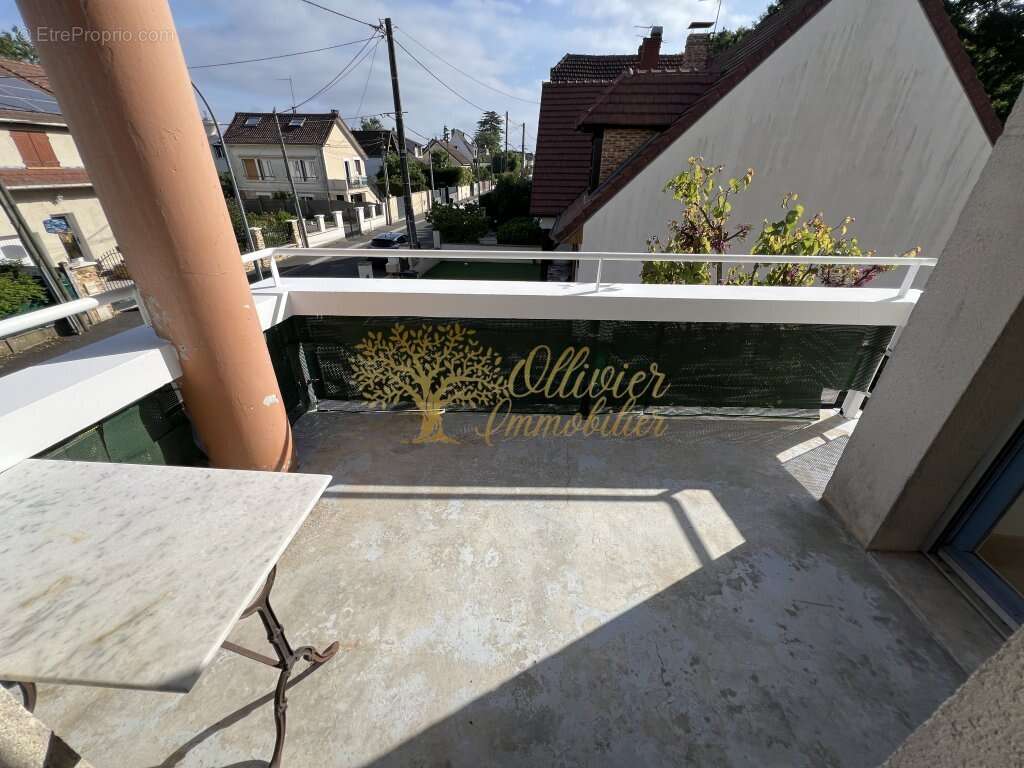 Appartement à ROISSY-EN-BRIE