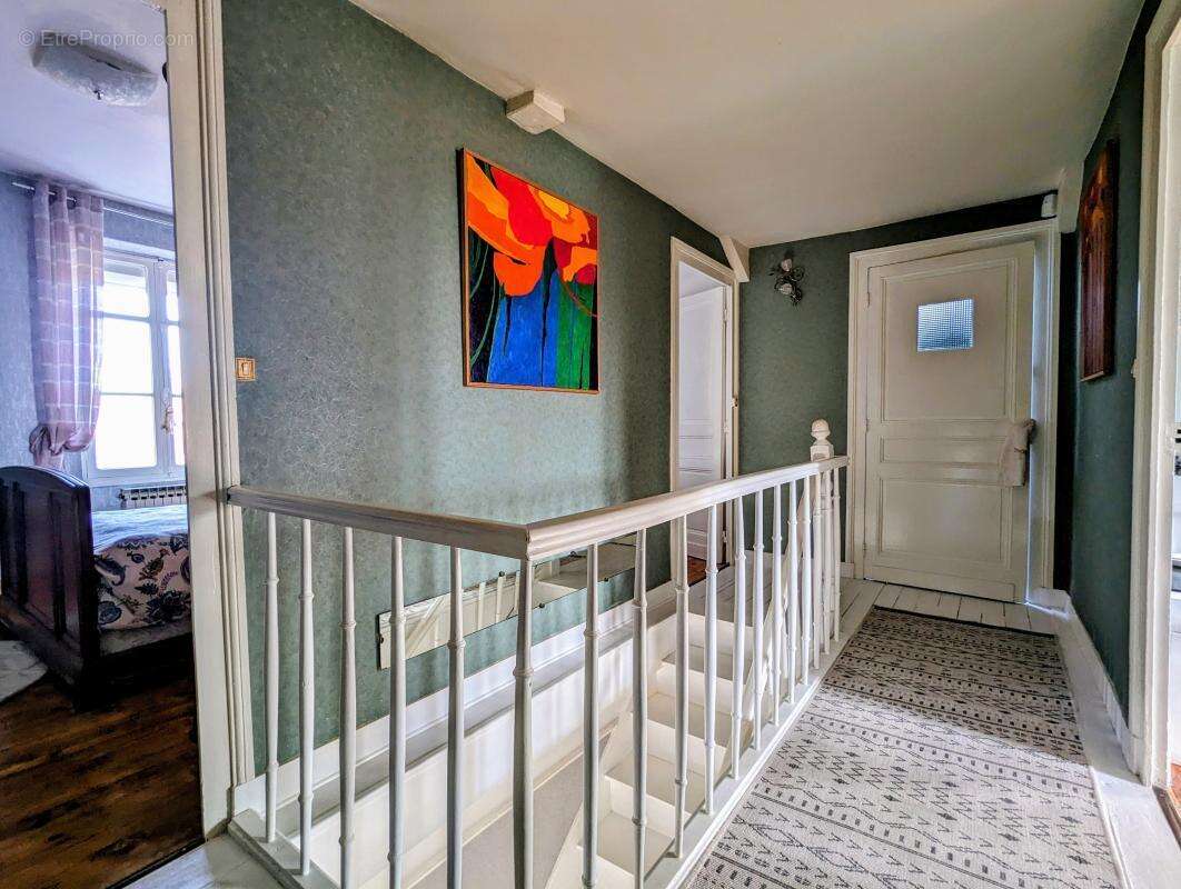 Maison à SARLIAC-SUR-L'ISLE