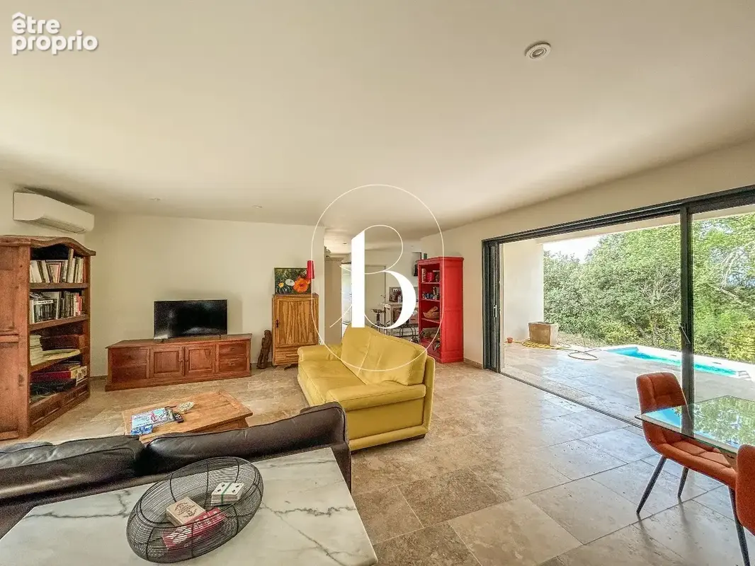 Maison 5 pièces 115 m² à vendre à Barjac (30430) - photo 3