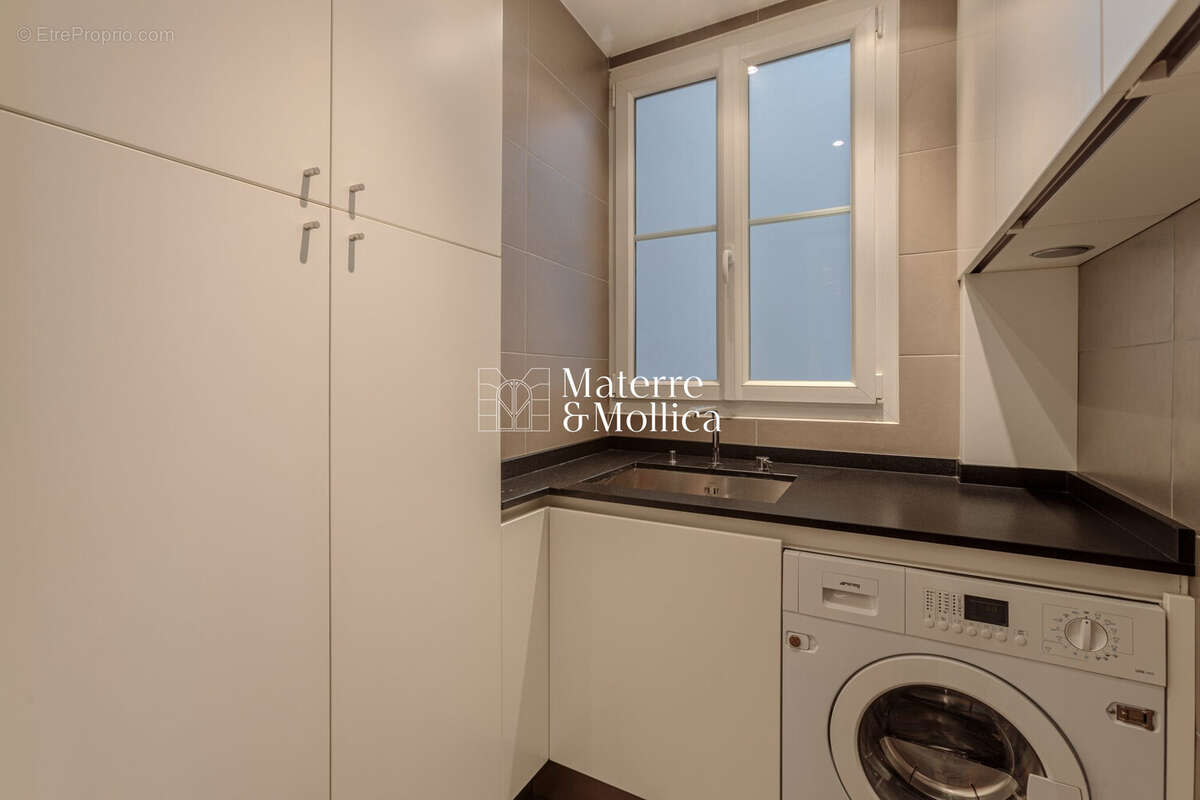 Appartement à PARIS-6E