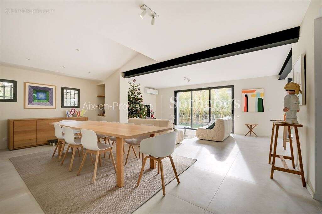 Maison à AIX-EN-PROVENCE