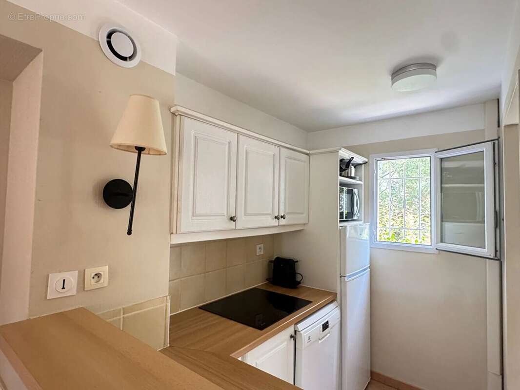 Appartement à HYERES