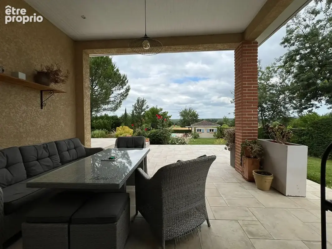 Maison spacieuse avec piscine à Caussade  - Un cadre privilégié au calme - photo 14