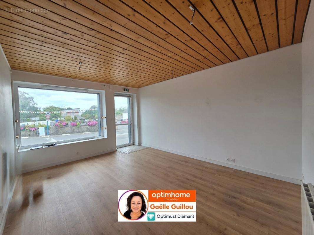 CLEDER  : ensemble immobilier maison + local commercial + Hangar - photo 9