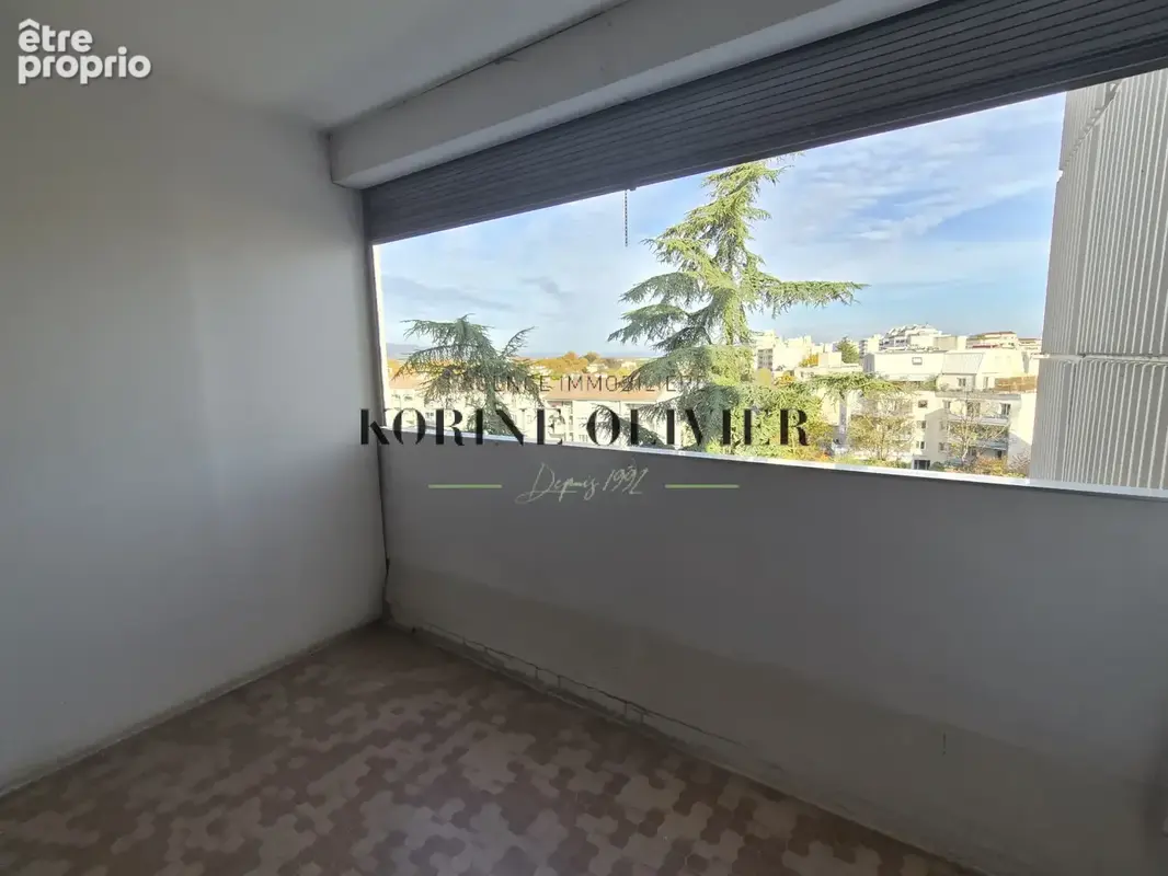 Appt T5 avec garage dans résidence sécurisée - photo 8