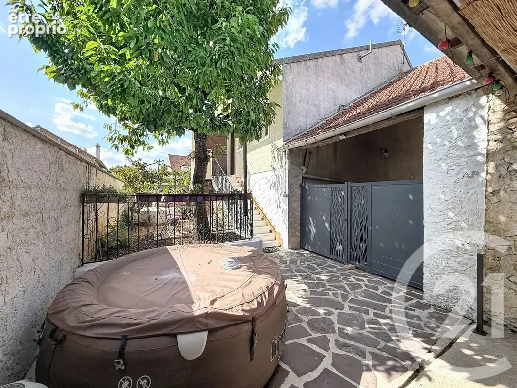 Maison 93 m² à Moissy-Cramayel  - photo 14