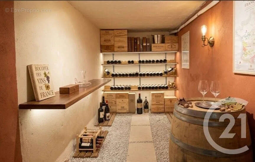 Maison 204 m² à Biot  - photo 16