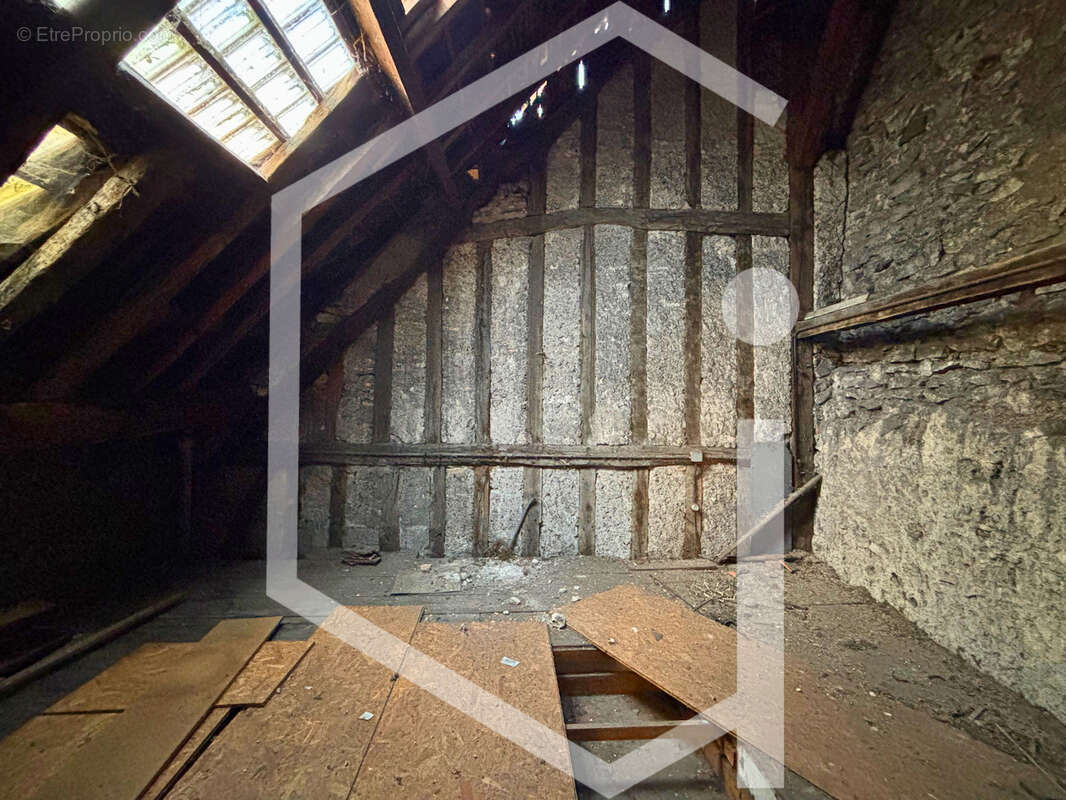 Appartement à COSNE-COURS-SUR-LOIRE