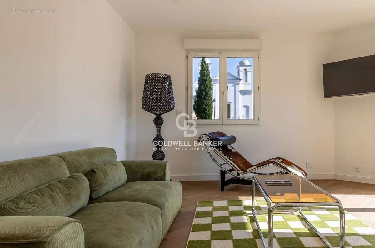 Appartement à L'ILE-ROUSSE