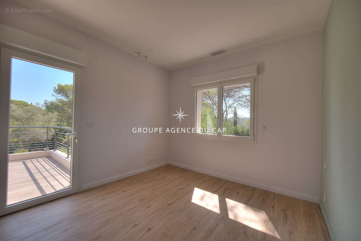 Maison à SAINT-RAPHAEL