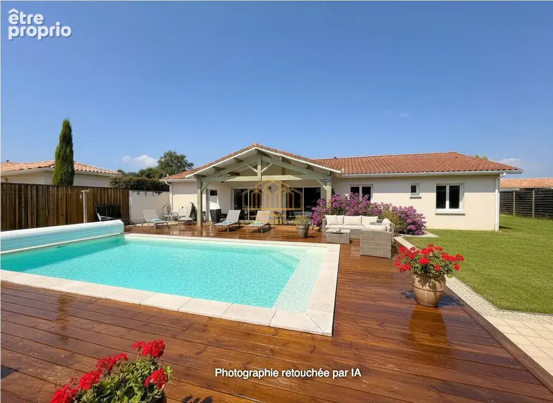 Photo Maison à Audenge au prix de 420 000€