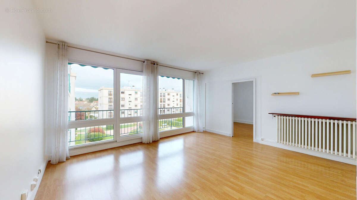 Appartement à BOIS-D'ARCY