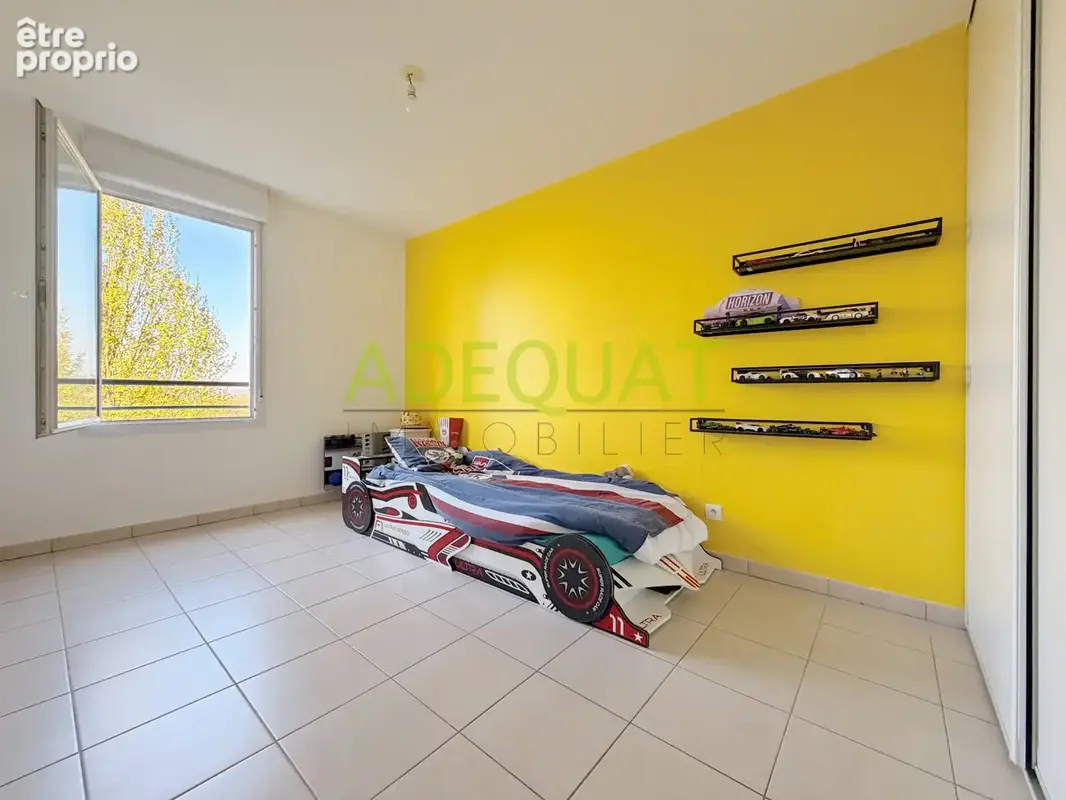 L'ISLE D'ABEAU, appartement T4 / 3 chambres / terrasse / piscine / jardin… - photo 9