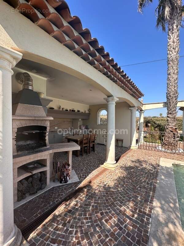 Maison à LE MUY