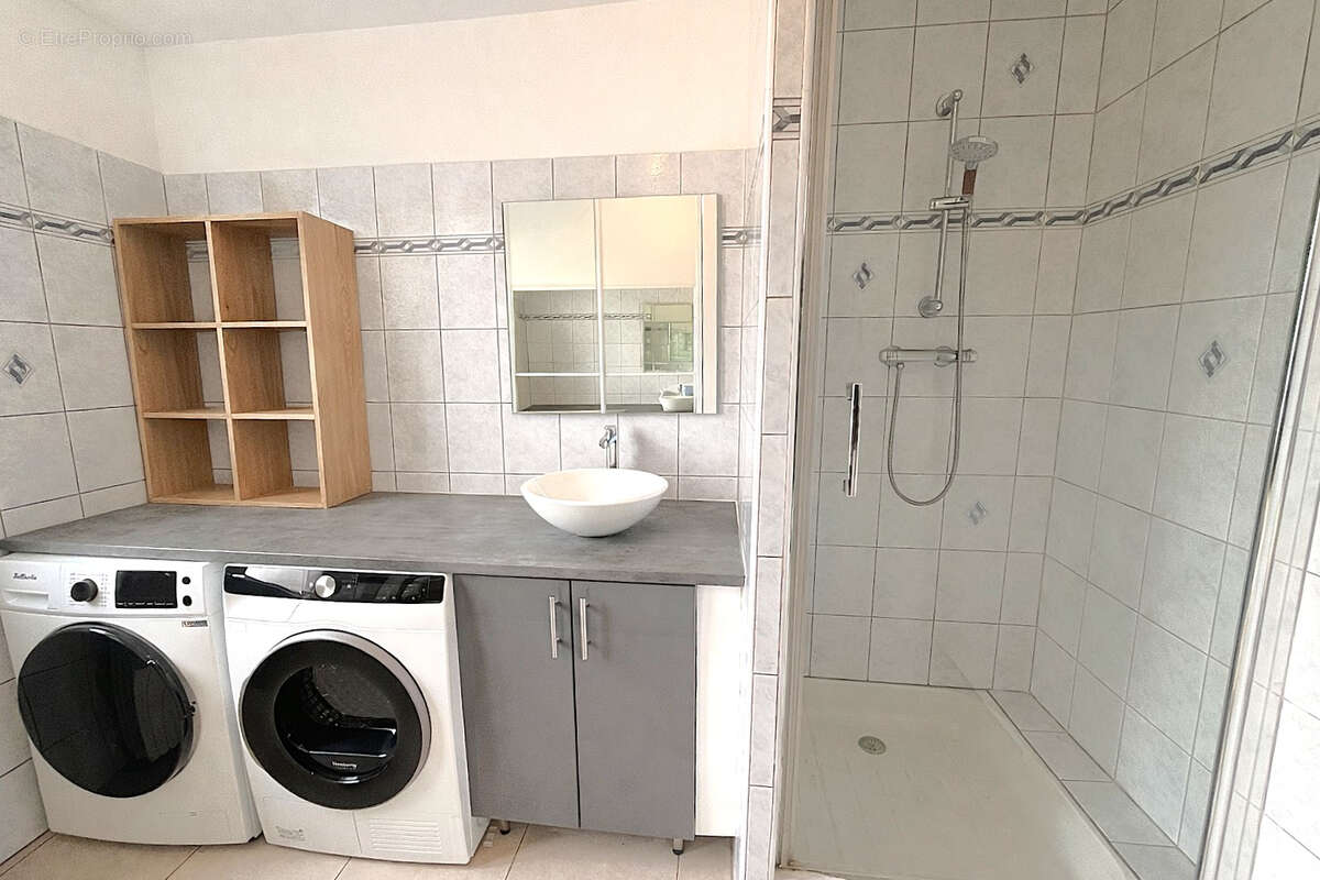 Maison à LA CHAPELLE-EN-SERVAL