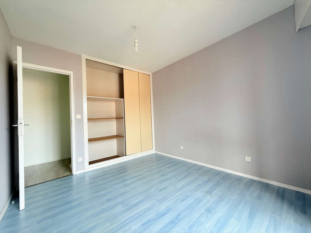 Coeur de ville - 3 piece de 83m2 avec balcons et garage - photo 10