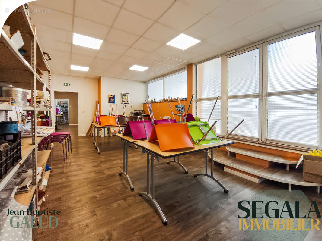 Commerce à BLAYE-LES-MINES