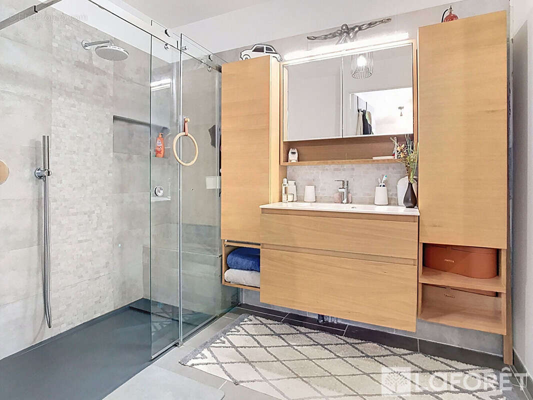 Appartement à VITROLLES