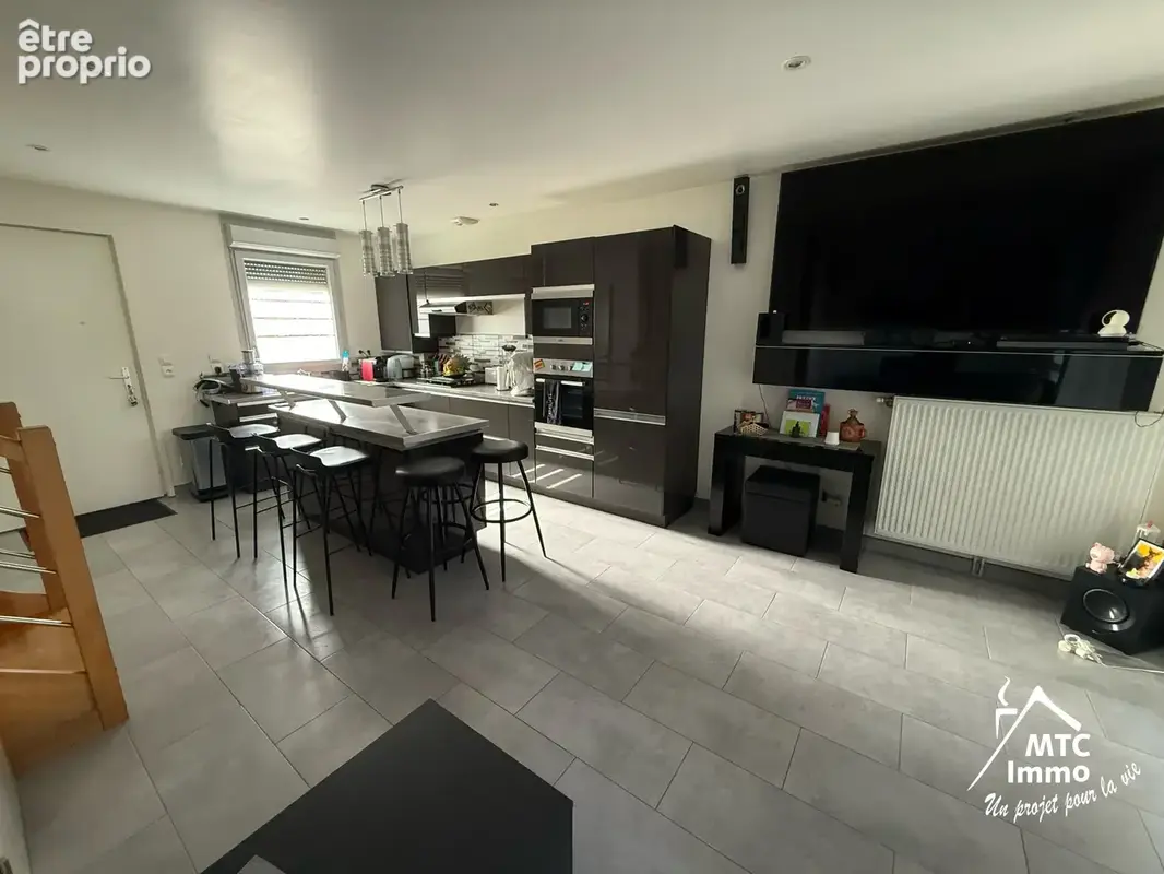 Maison 3 pièces de 2015 avec jardin, terrasse couverte et garage - photo 8