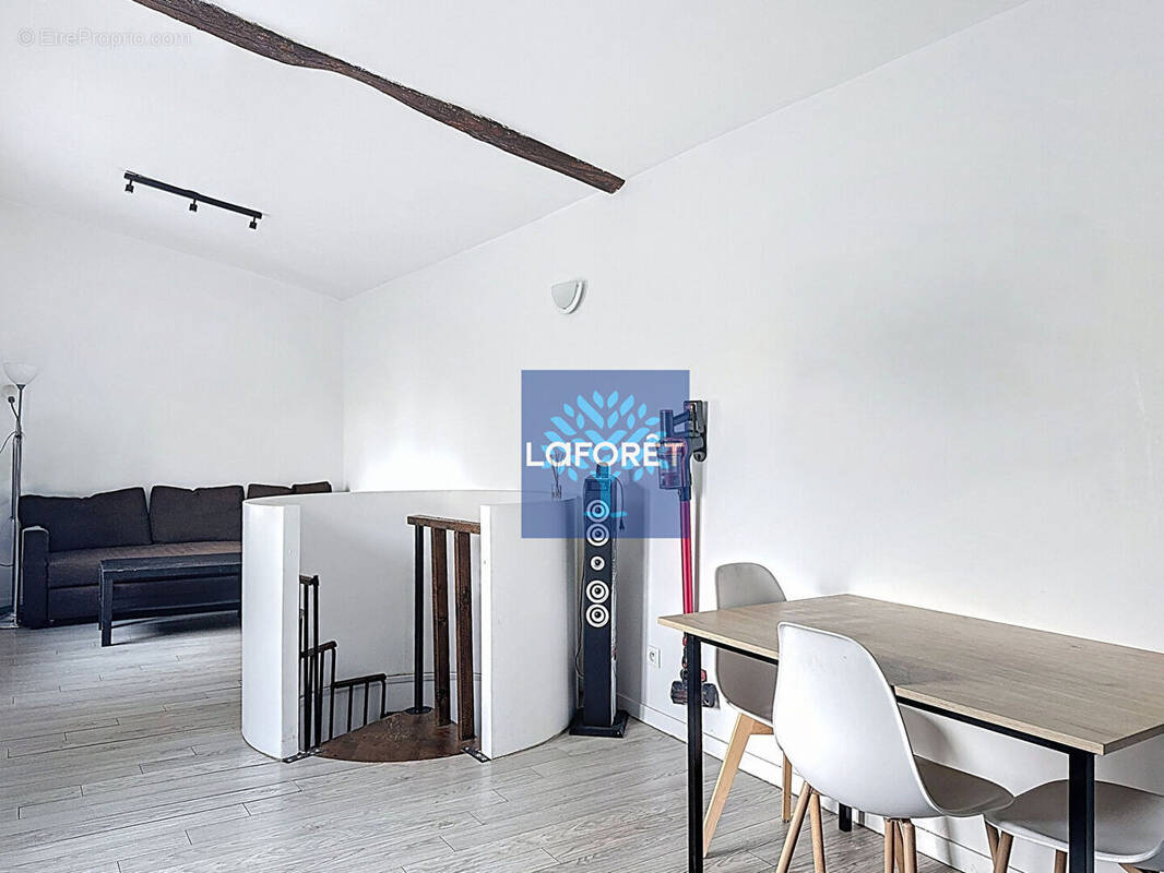 Appartement à OULLINS