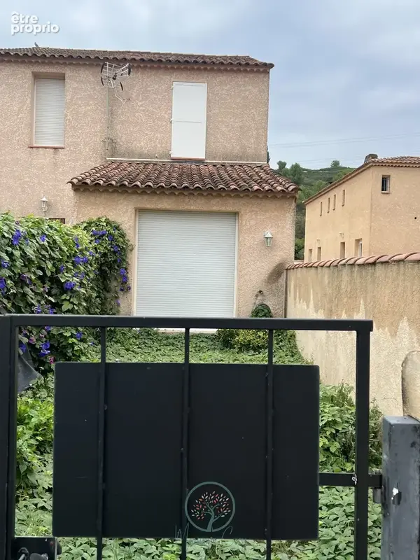 Appartement à ENSUES-LA-REDONNE